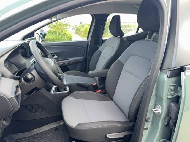 Dacia Sandero image 9
