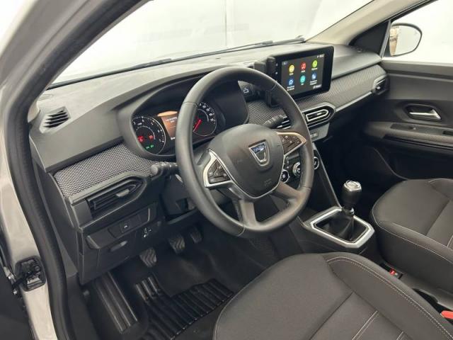 Dacia Jogger image 1
