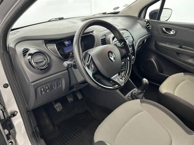 Renault Captur image 1