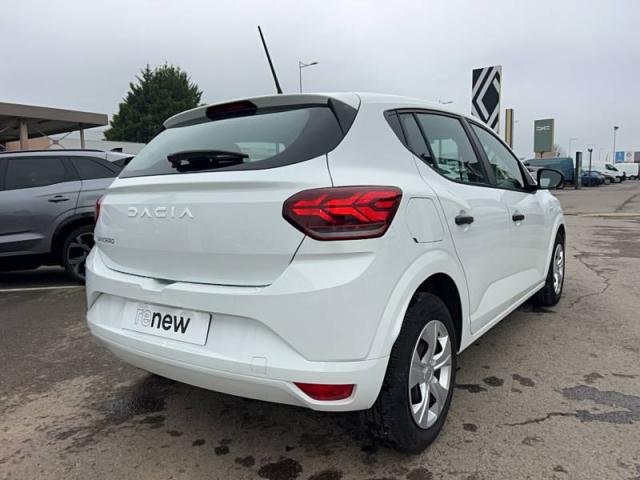 Dacia Sandero image 3