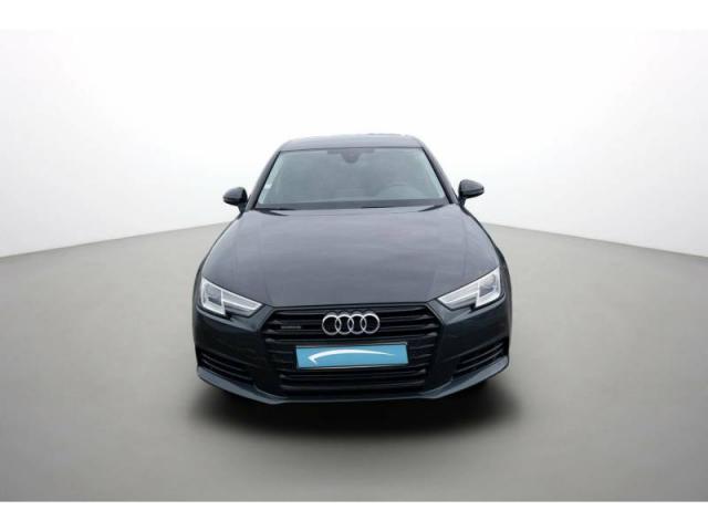 Audi A4 image 8