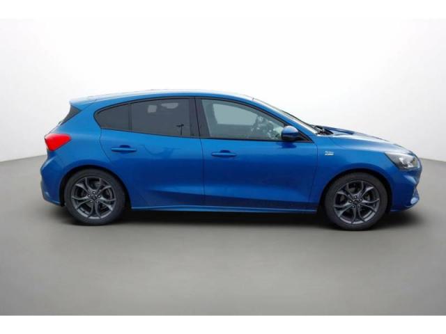 Ford Focus image 7