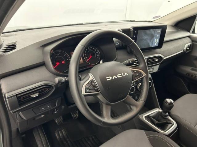 Dacia Jogger image 1
