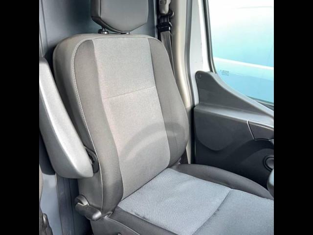 Renault Master image 4