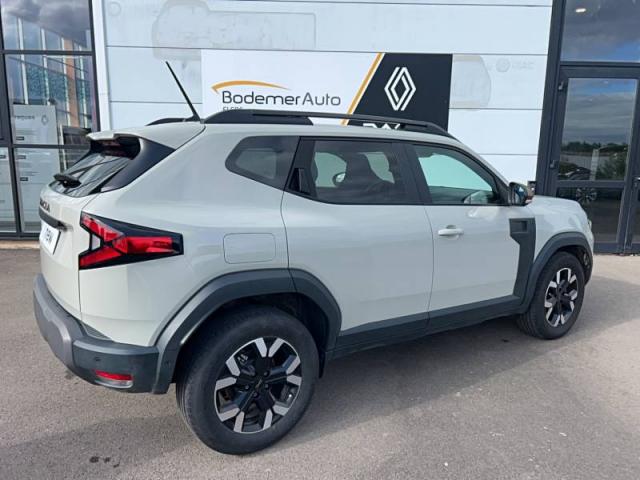 Dacia Duster image 1