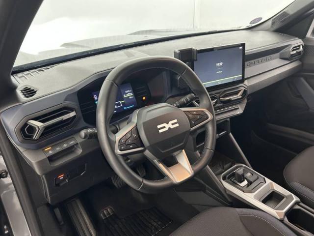 Dacia Duster image 1