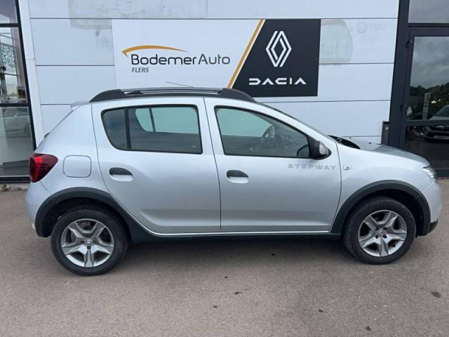 Dacia Sandero image 4