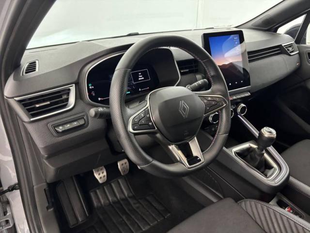 Renault Clio image 1
