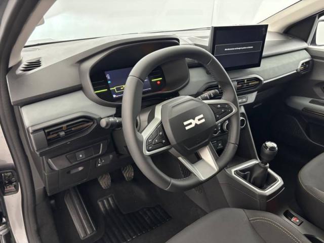 Dacia Jogger image 1