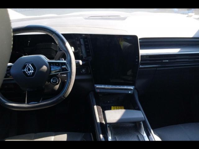 Renault Austral image 8