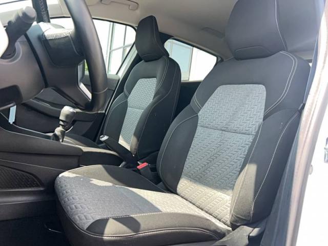 Renault Clio image 9