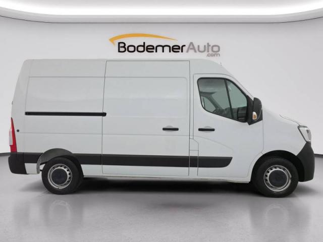 Renault Master image 1
