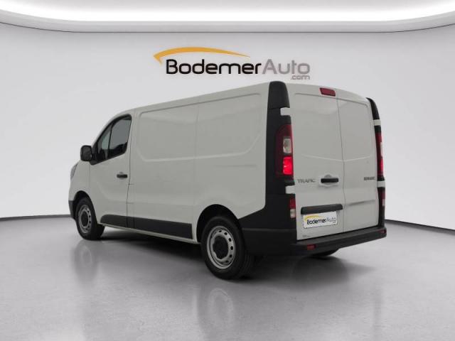 Renault Trafic image 1