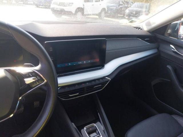 Skoda Octavia image 4