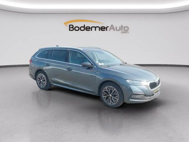 Skoda Octavia image 9