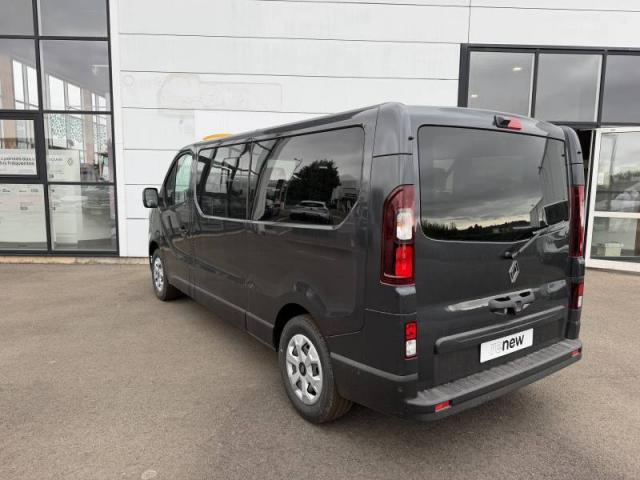 Renault Trafic image 2