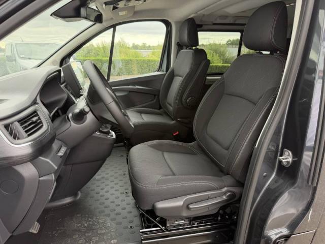 Renault Trafic image 1