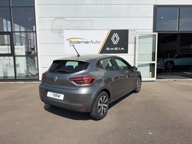 Renault Clio image 2