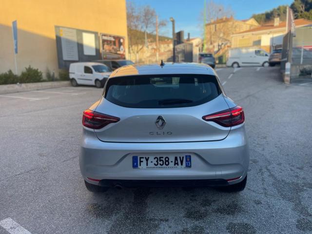 Renault Clio image 6