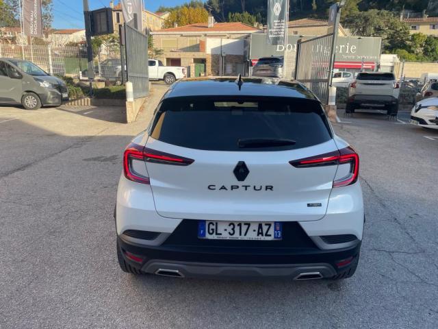 Renault Captur image 2