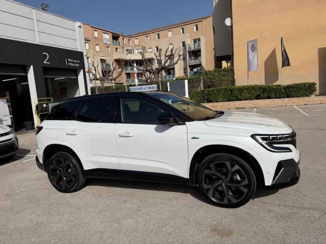 Renault Austral image 9