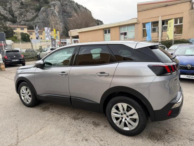 Peugeot 3008 image 1