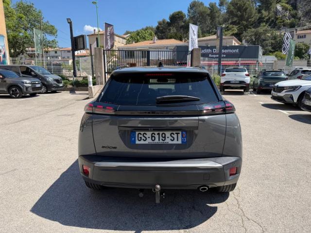 Peugeot 2008 image 6