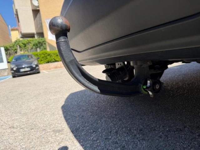 Peugeot 2008 image 3