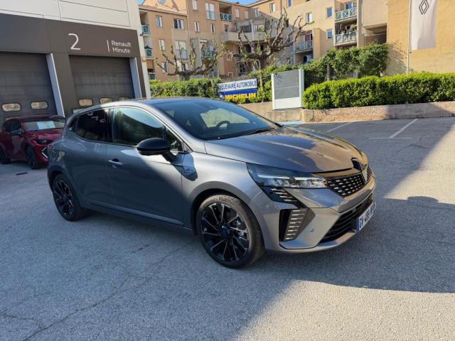 Renault Clio image 8
