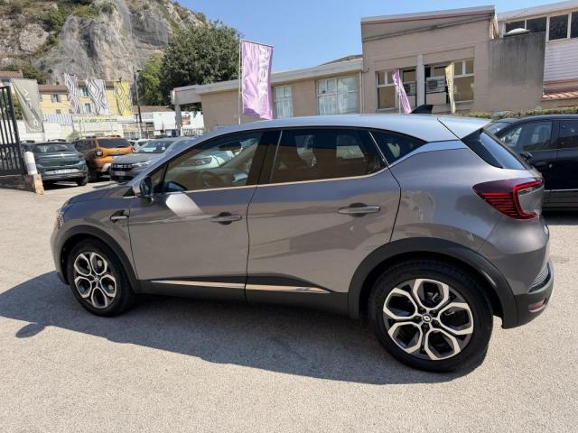 Renault Captur image 8