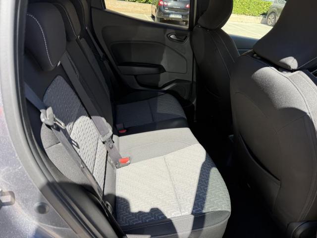Renault Clio image 5