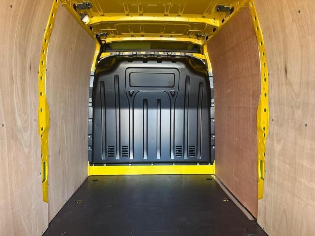 Renault Master image 4
