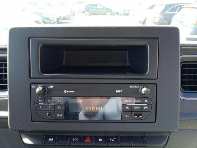 Renault Master image 6
