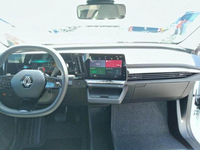 Renault Mégane E-Tech image 3