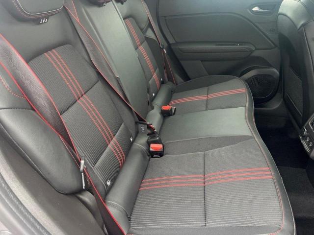 Renault Captur image 1