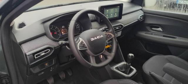 Dacia Sandero image 3