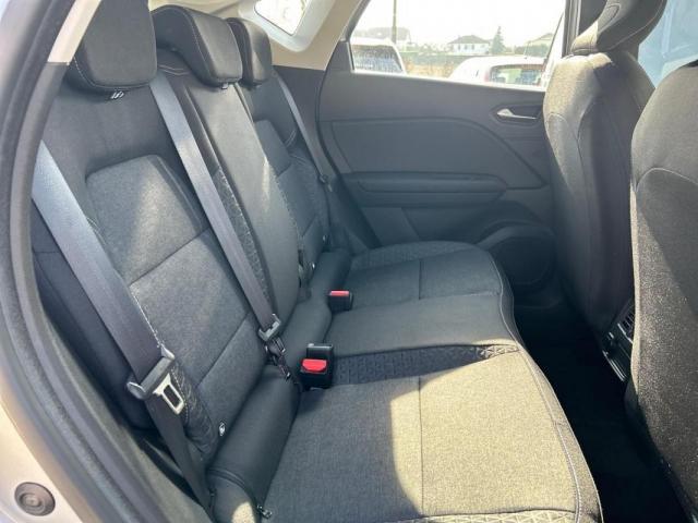 Renault Captur image 2