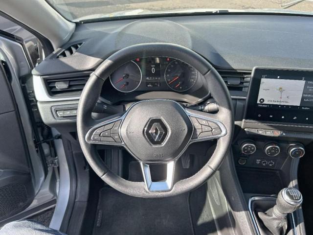 Renault Captur image 9