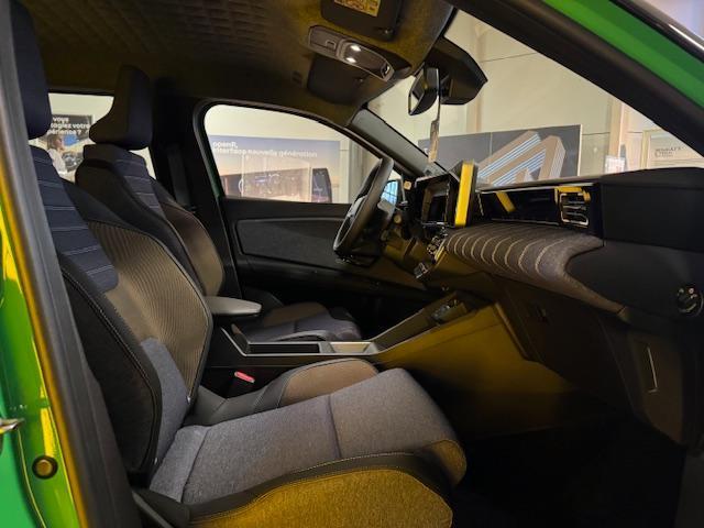 Renault R 5 image 6