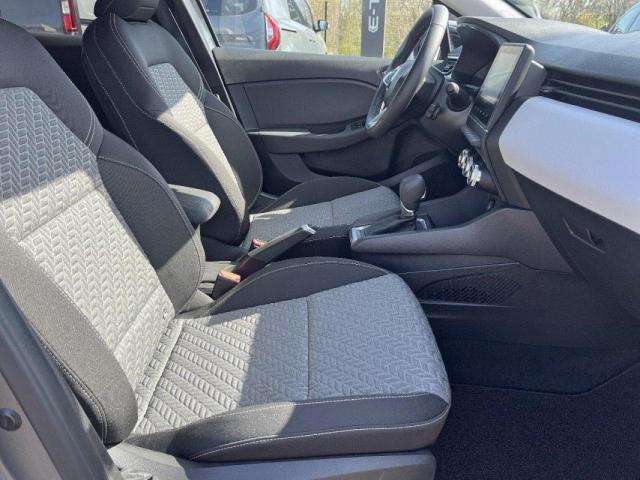 Renault Clio image 8