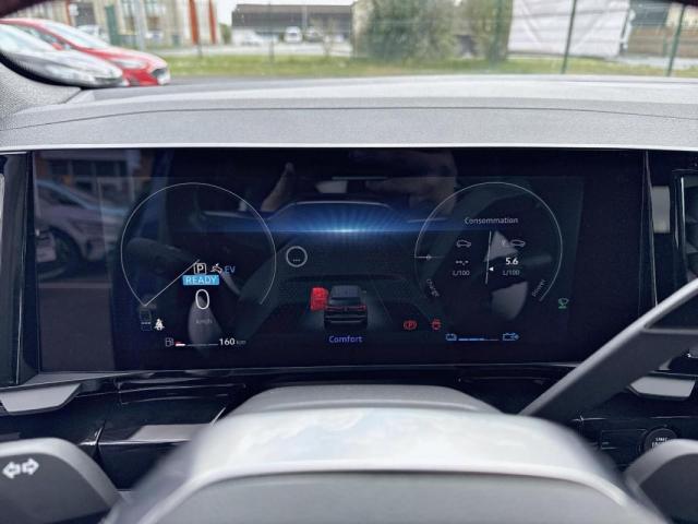 Renault Austral image 2