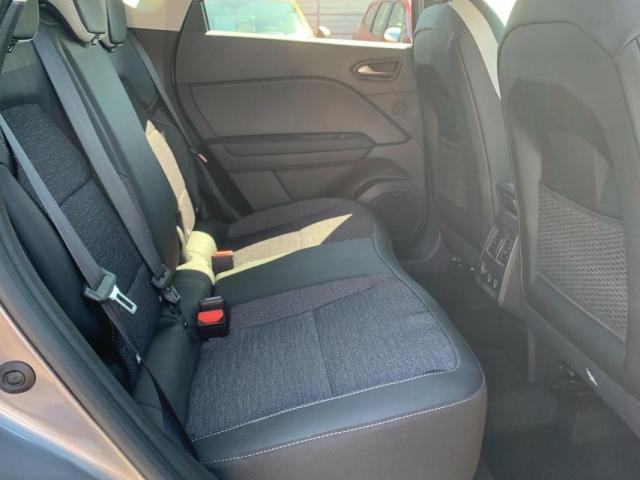 Renault Captur image 3