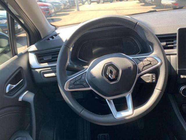 Renault Captur image 8