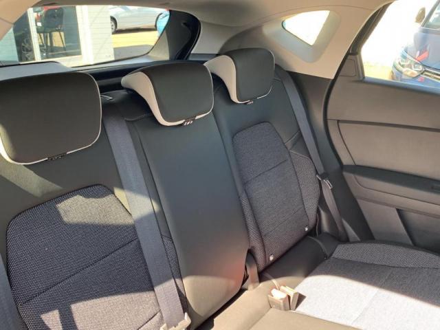 Renault Captur image 2