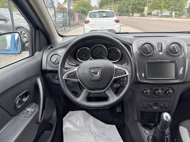 Dacia Sandero image 2