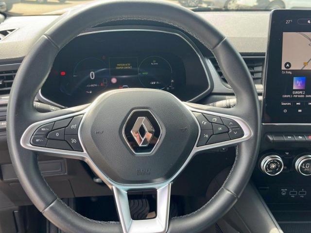Renault Captur image 9