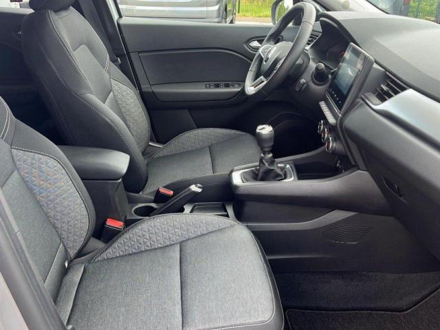 Renault Captur image 3