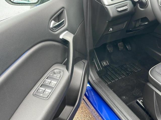 Renault Captur image 8