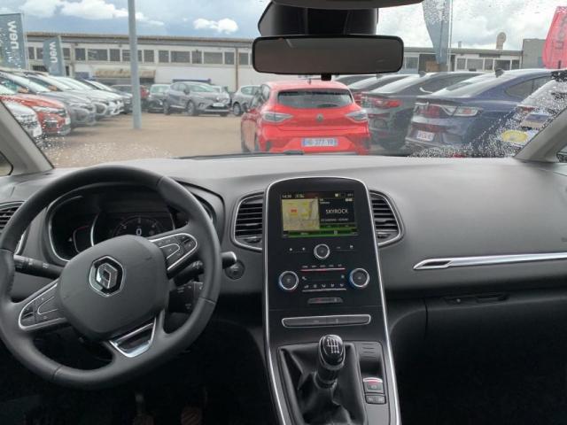 Renault Scénic image 7