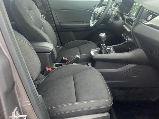Renault Captur image 1